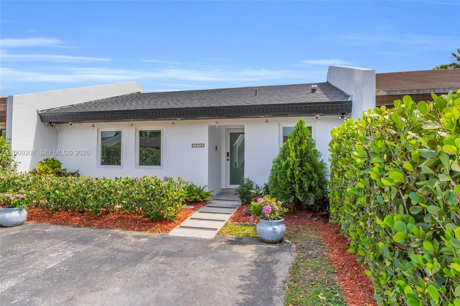 13756 SW 54th Ter, Miami FL 33175