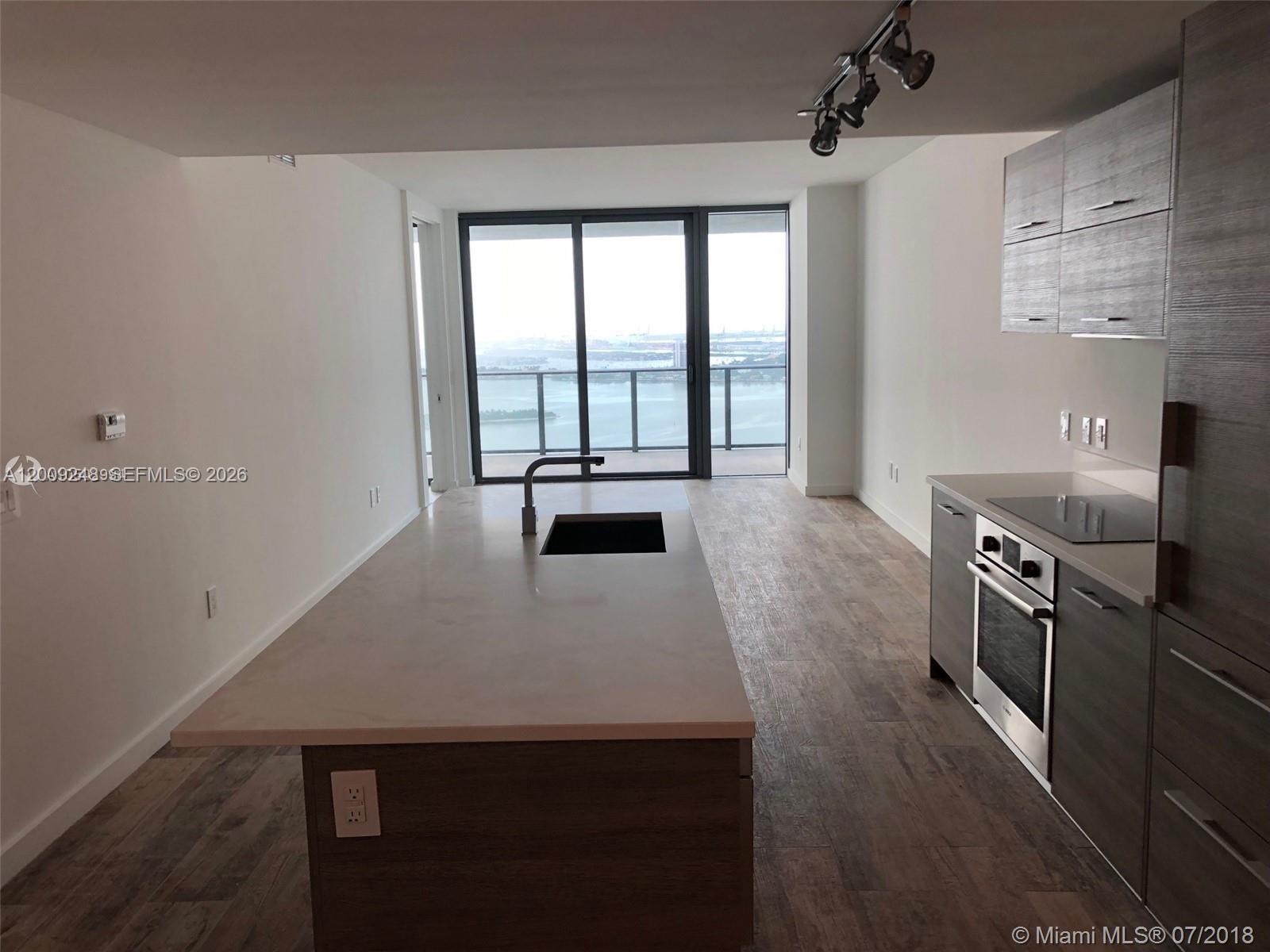 650 NE 32nd St # 4005, Miami FL 33137