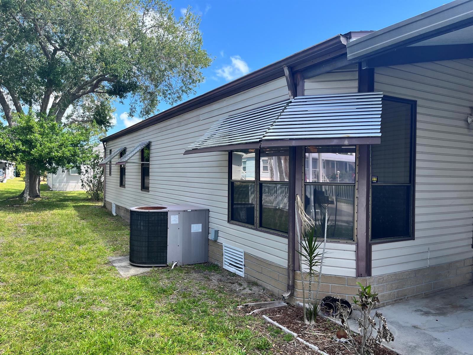 240 Mangrove Bay Place, Fort Pierce FL 34982 photo 2
