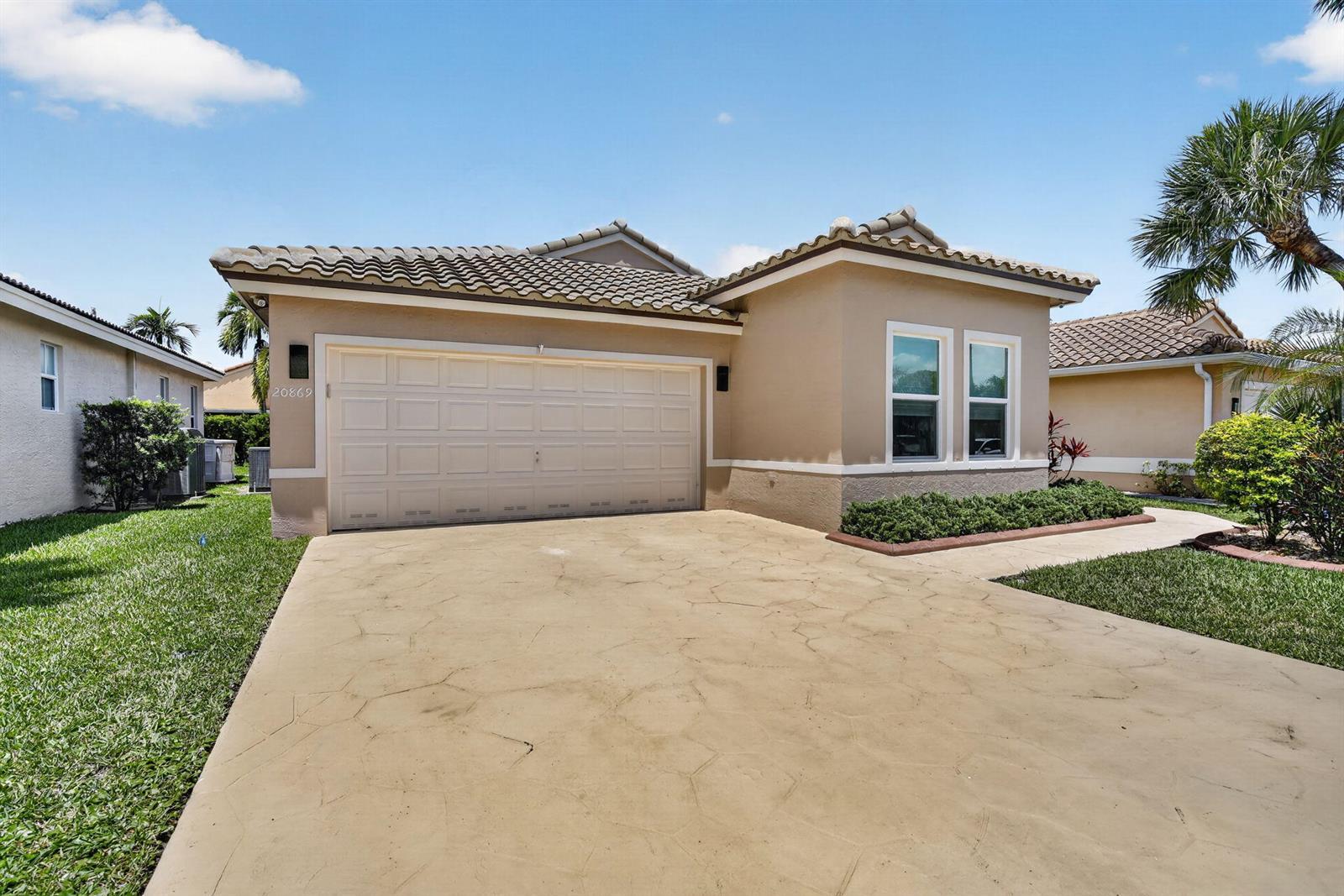 20869 NW 17th Street, Pembroke Pines FL 33029 photo 2