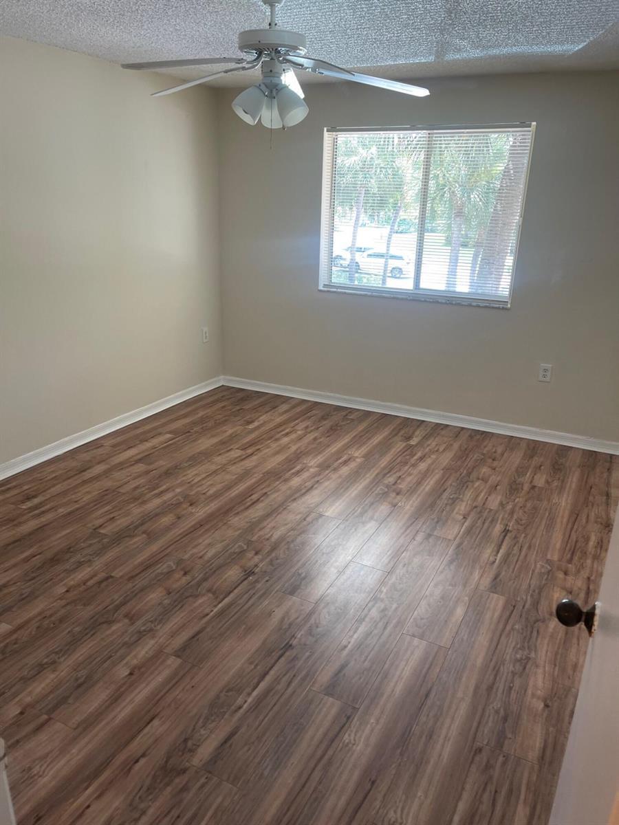 6202 Glenmoor Drive # 6202, West Palm Beach FL 33409 photo 2