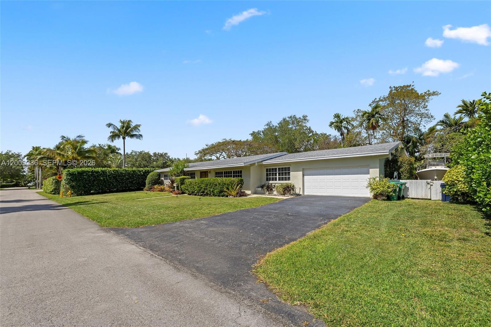 13730 SW 75th Ave, Palmetto Bay FL 33158 photo 2