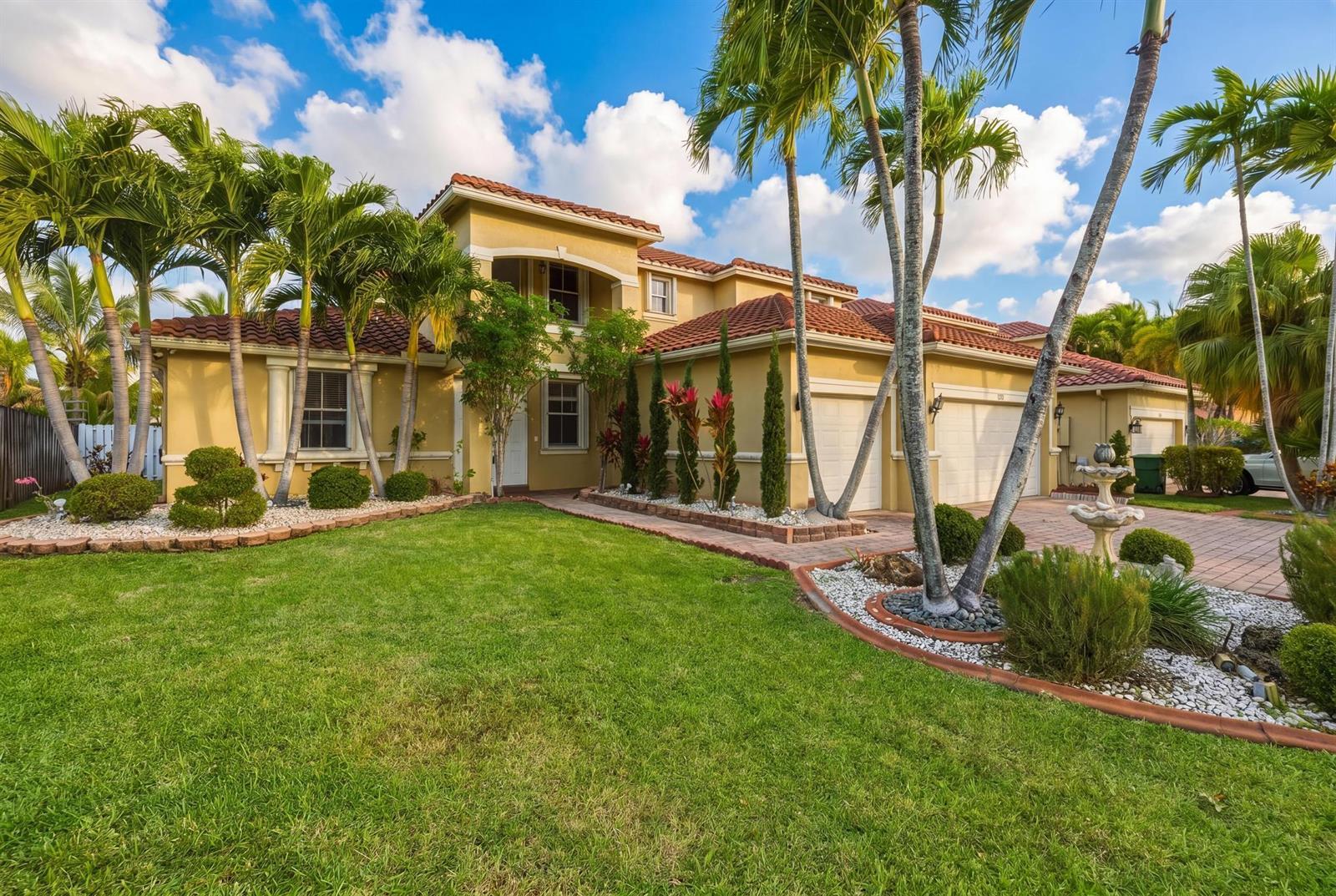 1510 SW 189th Terrace, Pembroke Pines FL 33029 photo 2