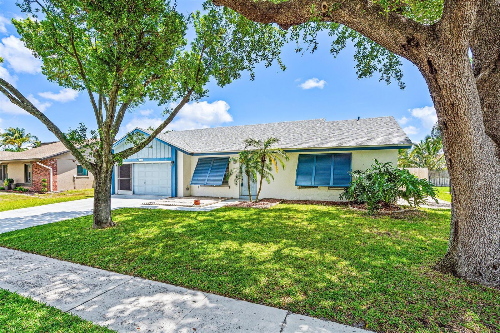 1146 NW 10th Street, Boynton Beach FL 33426 photo 2