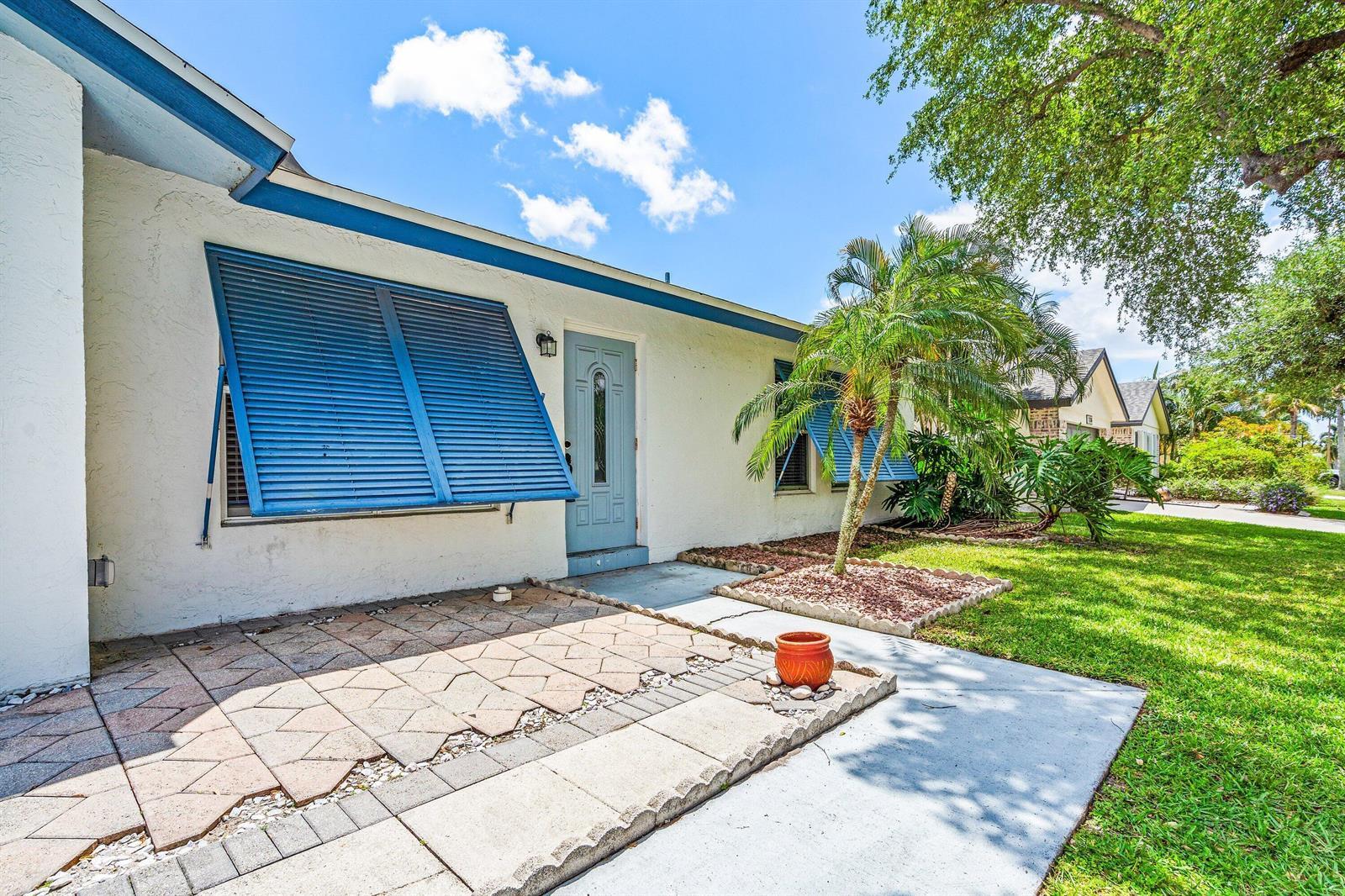 1146 NW 10th Street, Boynton Beach FL 33426 photo 4