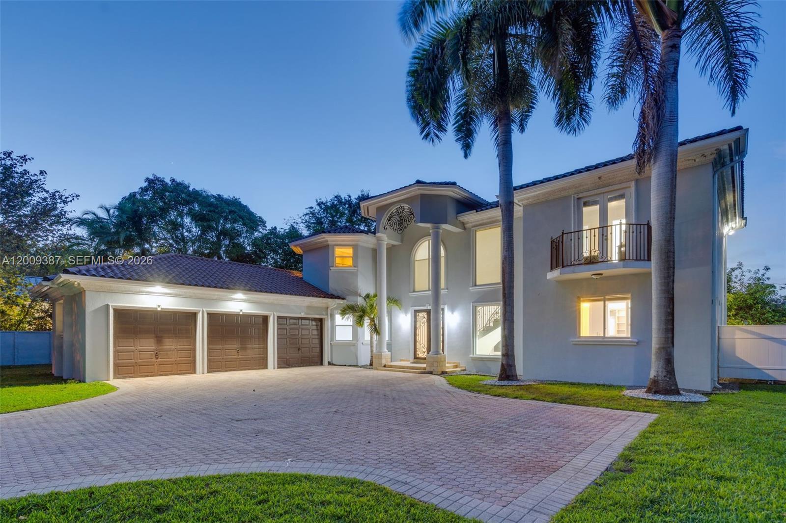 8479 SW 122nd St, Miami FL 33156