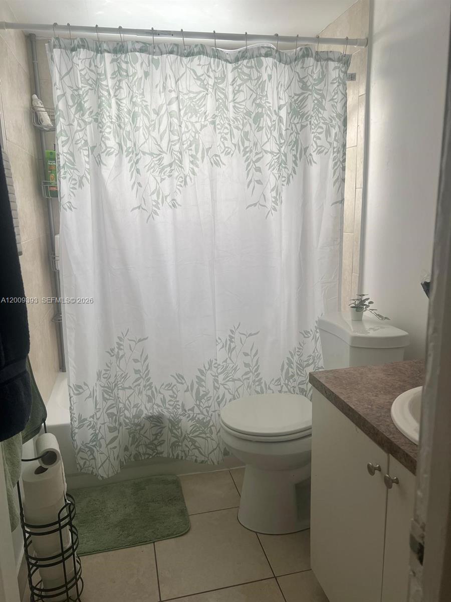 1245 W 24th St # 121, Hialeah FL 33010 photo 5
