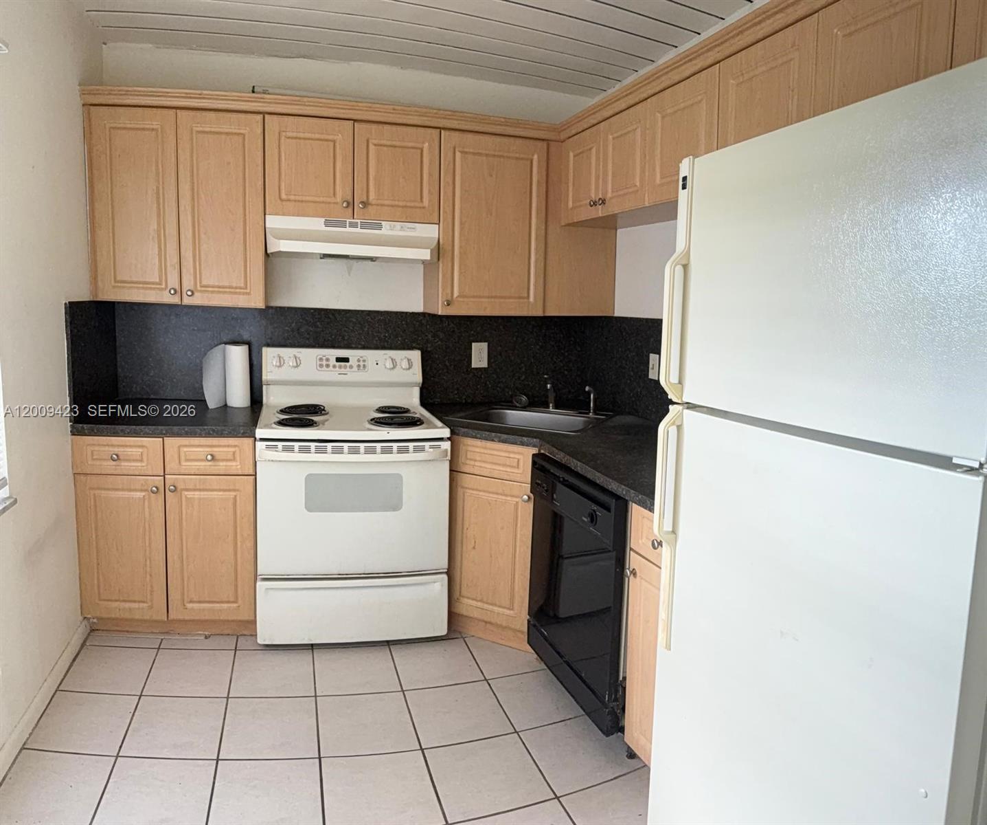 3774 Inverrary Blvd # 105P, Lauderhill FL 33319 photo 5