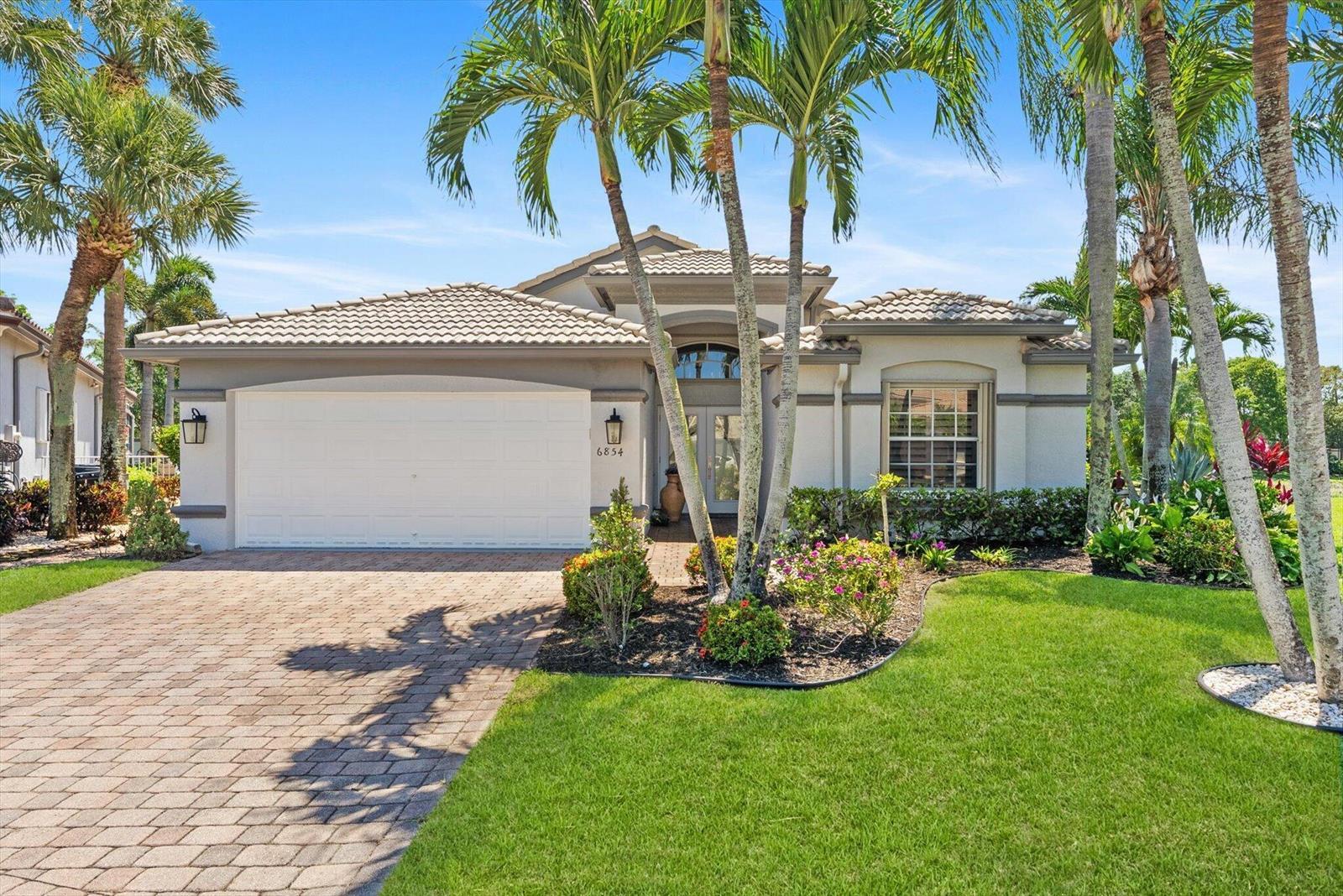 6854 Rienzo Street, Lake Worth FL 33467 photo 2