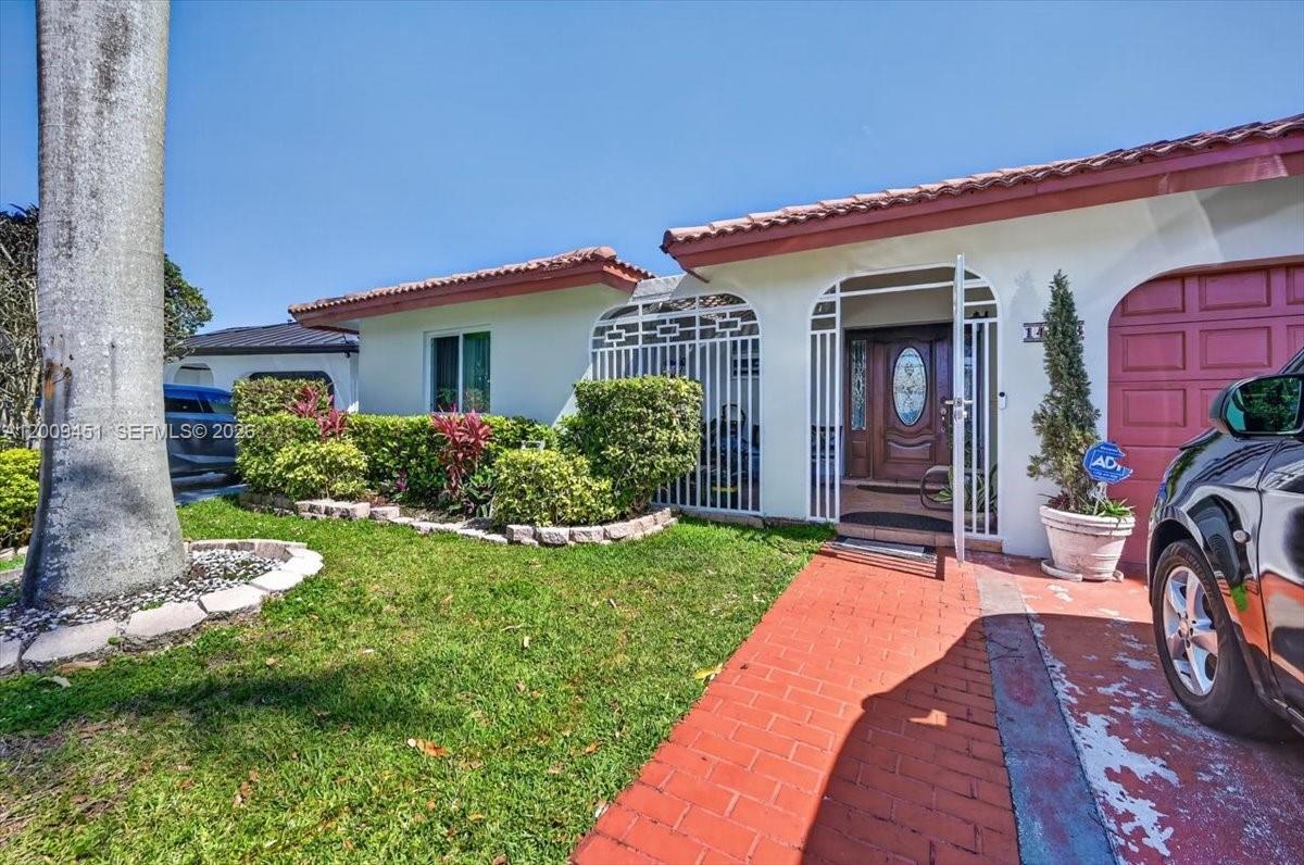 14313 SW 100th Ln, Miami FL 33186 photo 3