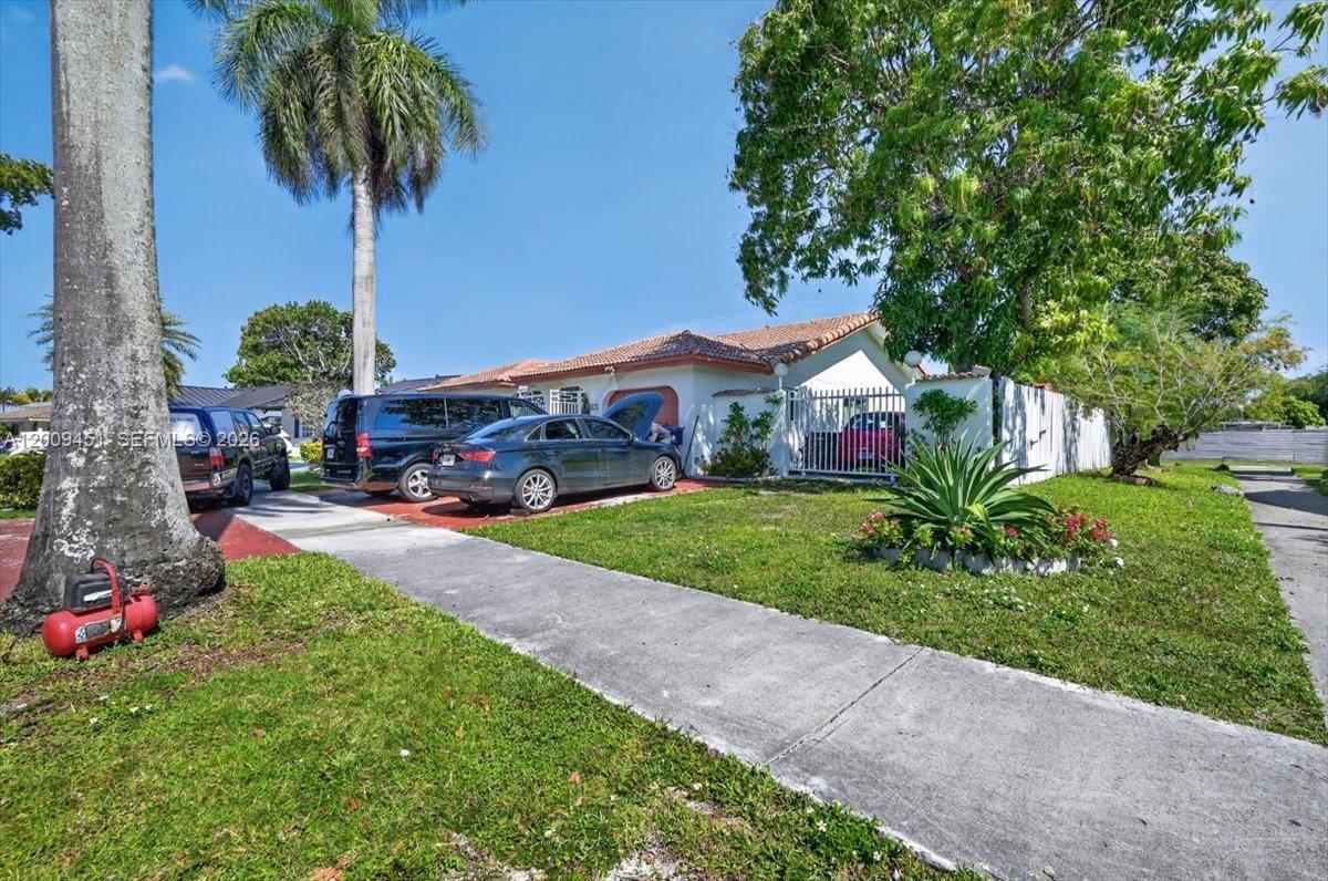 14313 SW 100th Ln, Miami FL 33186 photo 4