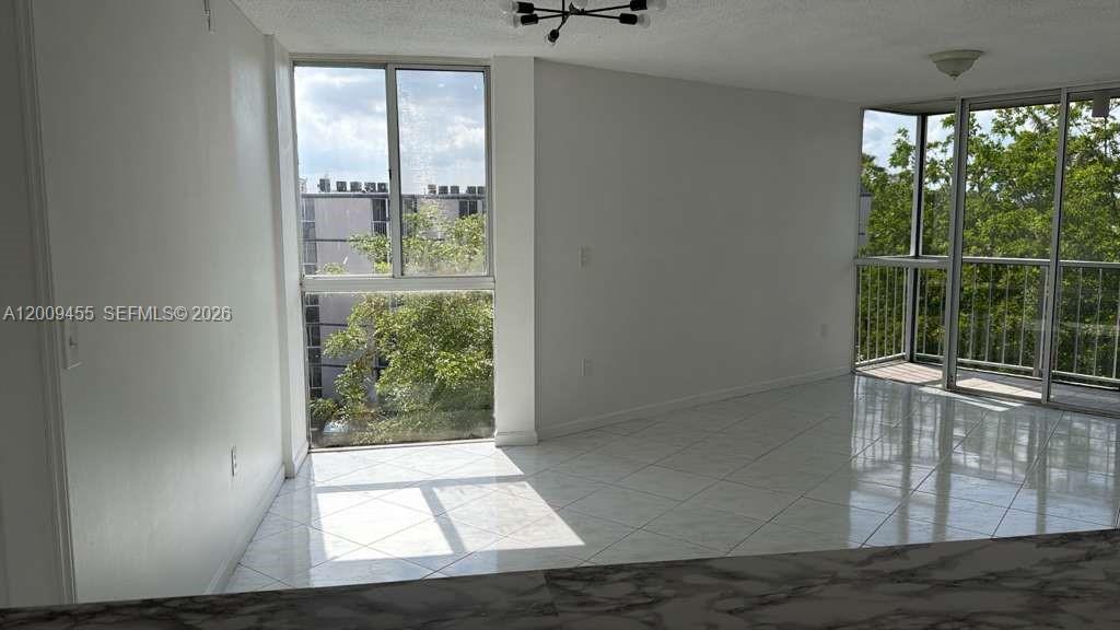 6995 NW 186th St # E507, Hialeah FL 33015 photo 2