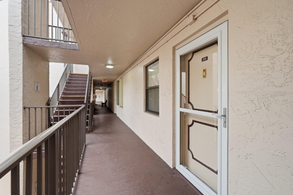 6751 N University Drive Unit 212, Tamarac FL 33321 photo 5