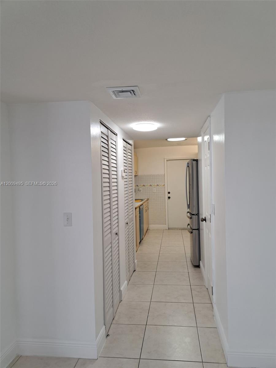 8541 NW 7th St # 32, Miami FL 33126 photo 3