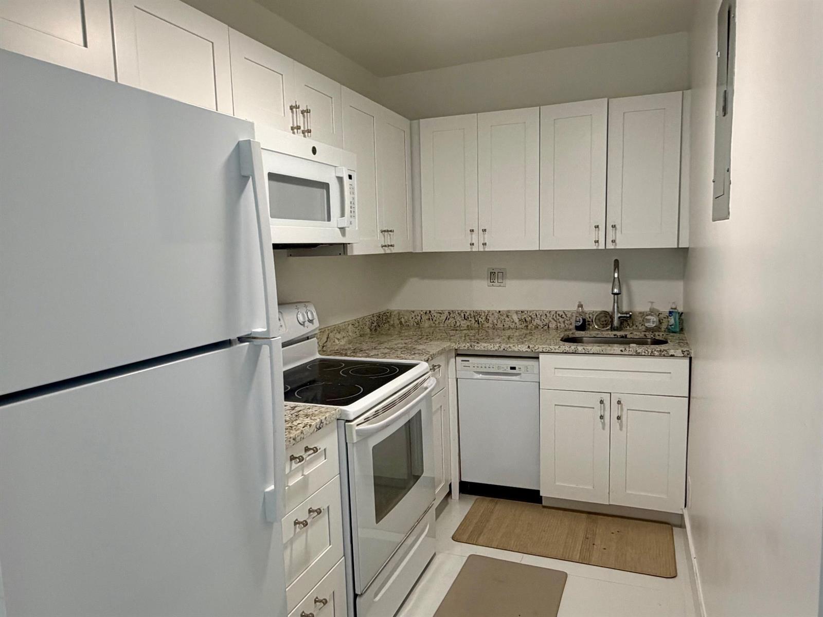 3000 Riomar Street # 703, Fort Lauderdale FL 33304 photo 3