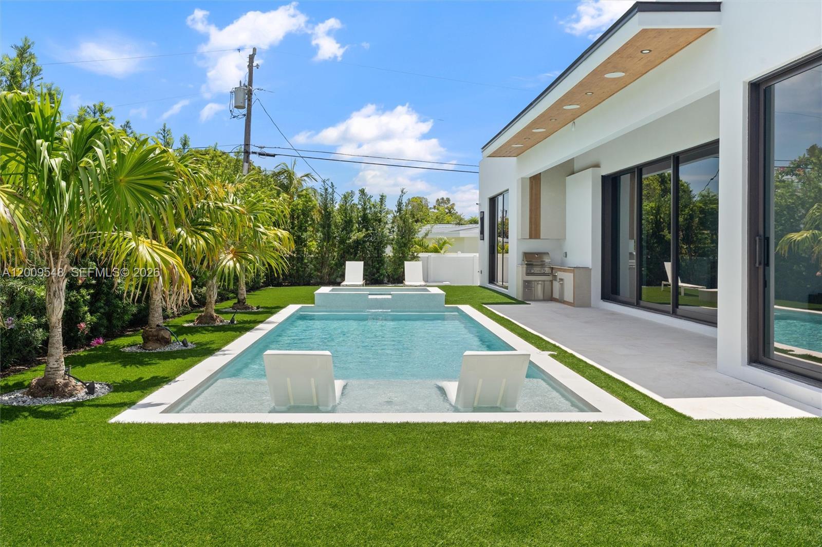 201 NE 27th Dr, Wilton Manors FL 33334 photo 5
