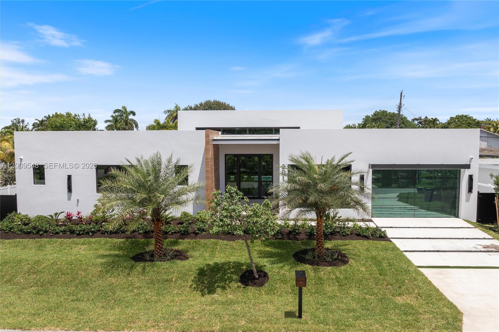 201 NE 27th Dr, Wilton Manors FL 33334 photo 4