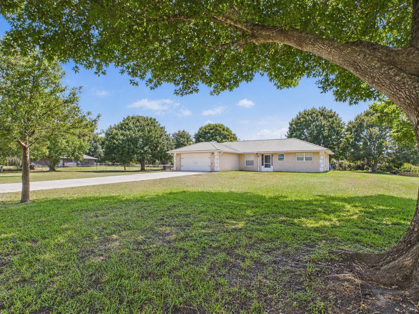 793 SW 85th Avenue, Okeechobee FL 34974 photo 3