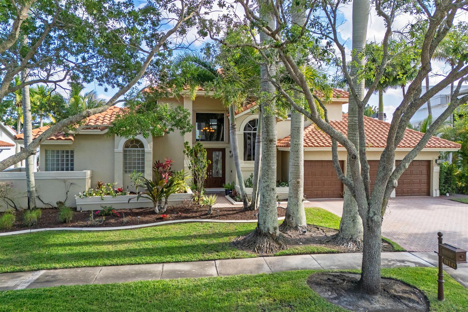 18142 NW 15th Court, Pembroke Pines FL 33029 photo 3
