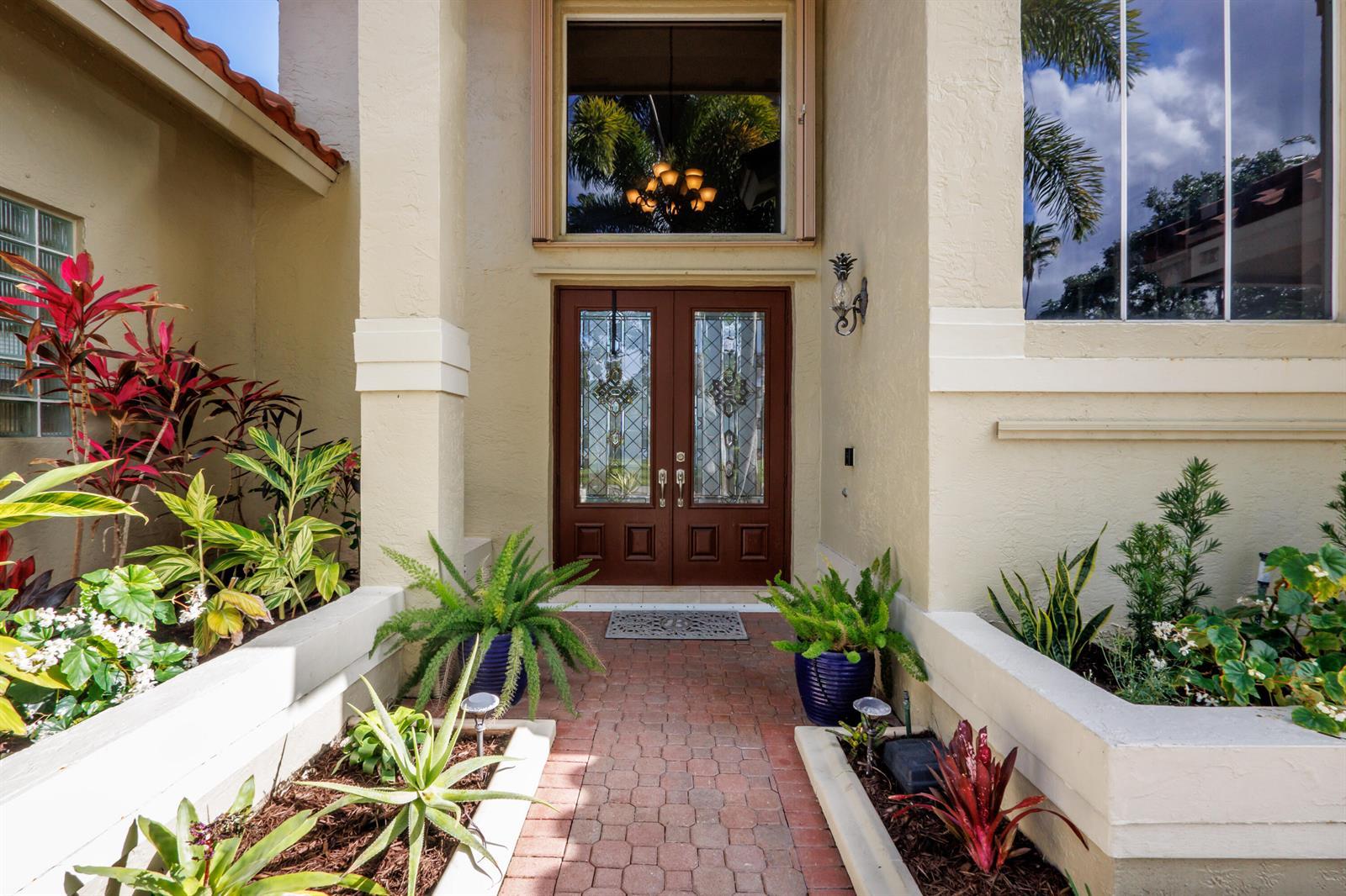 18142 NW 15th Court, Pembroke Pines FL 33029 photo 4