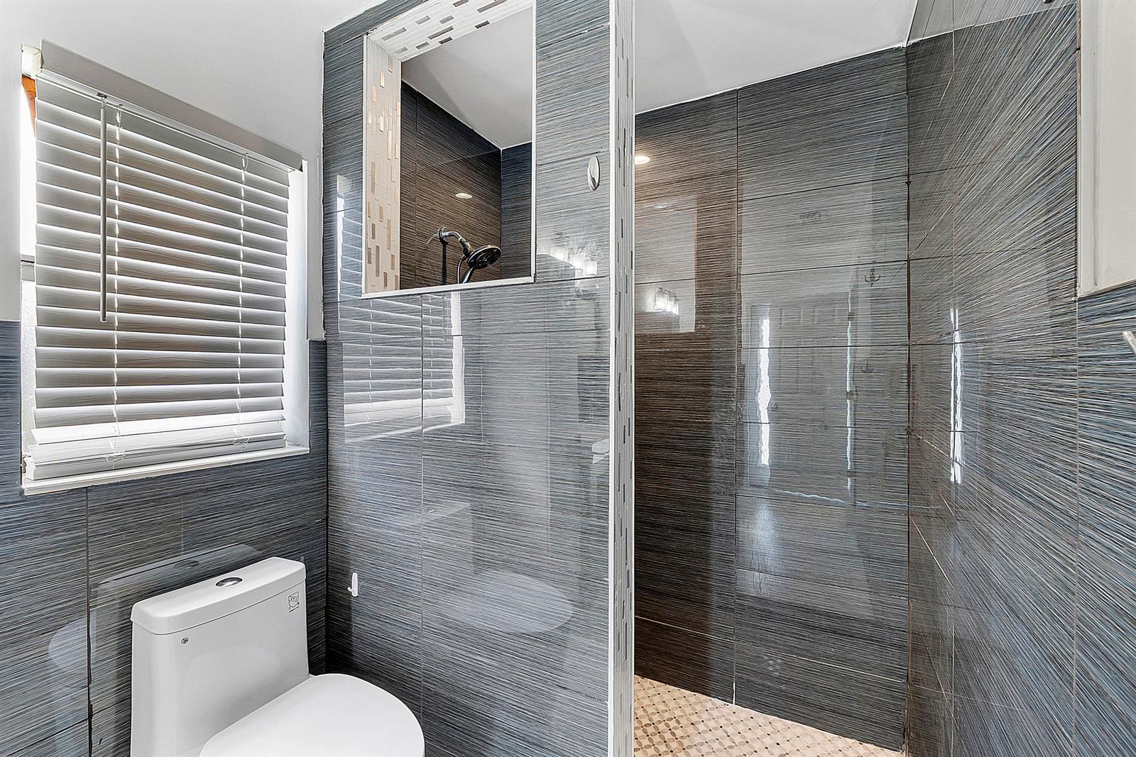 11461 NW 39th Street, Coral Springs FL 33065 photo 4