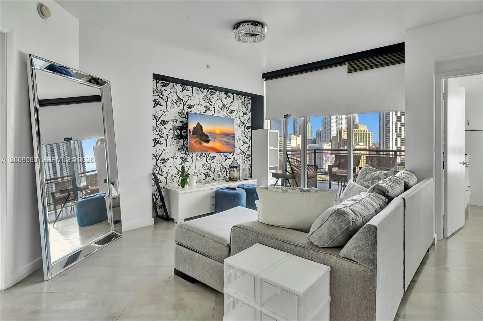 350 S Miami Ave # 1703, Miami FL 33130