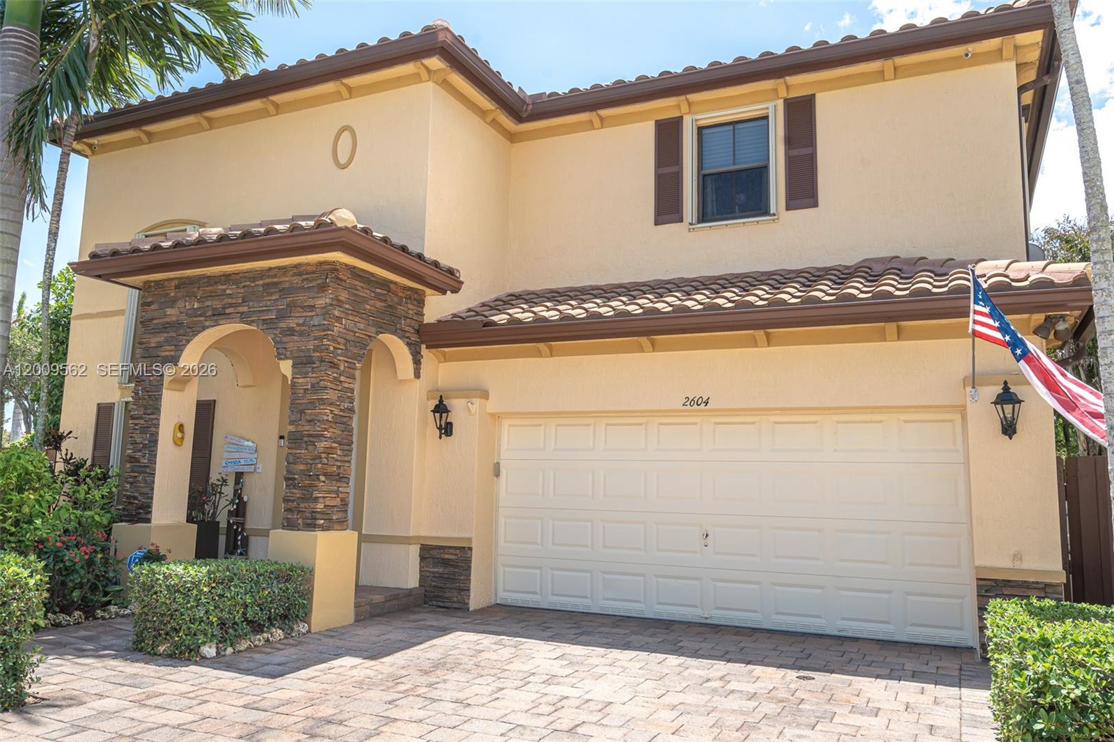 2604 NE 1st St, Homestead FL 33033 photo 3