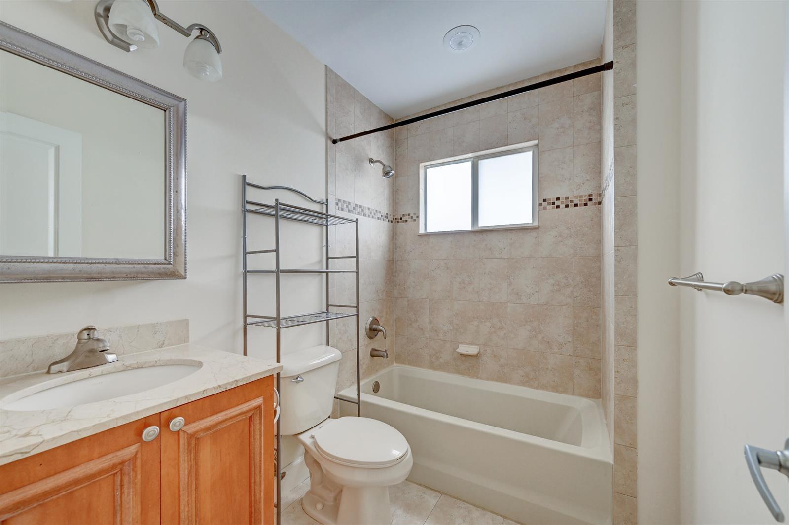 410 SW 15th Street # 105, Pompano Beach FL 33060 photo 2