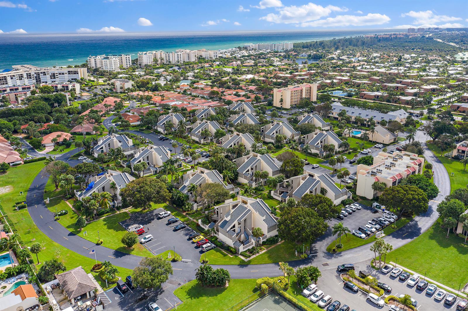 1605 Us-1, Jupiter FL 33477 photo 3