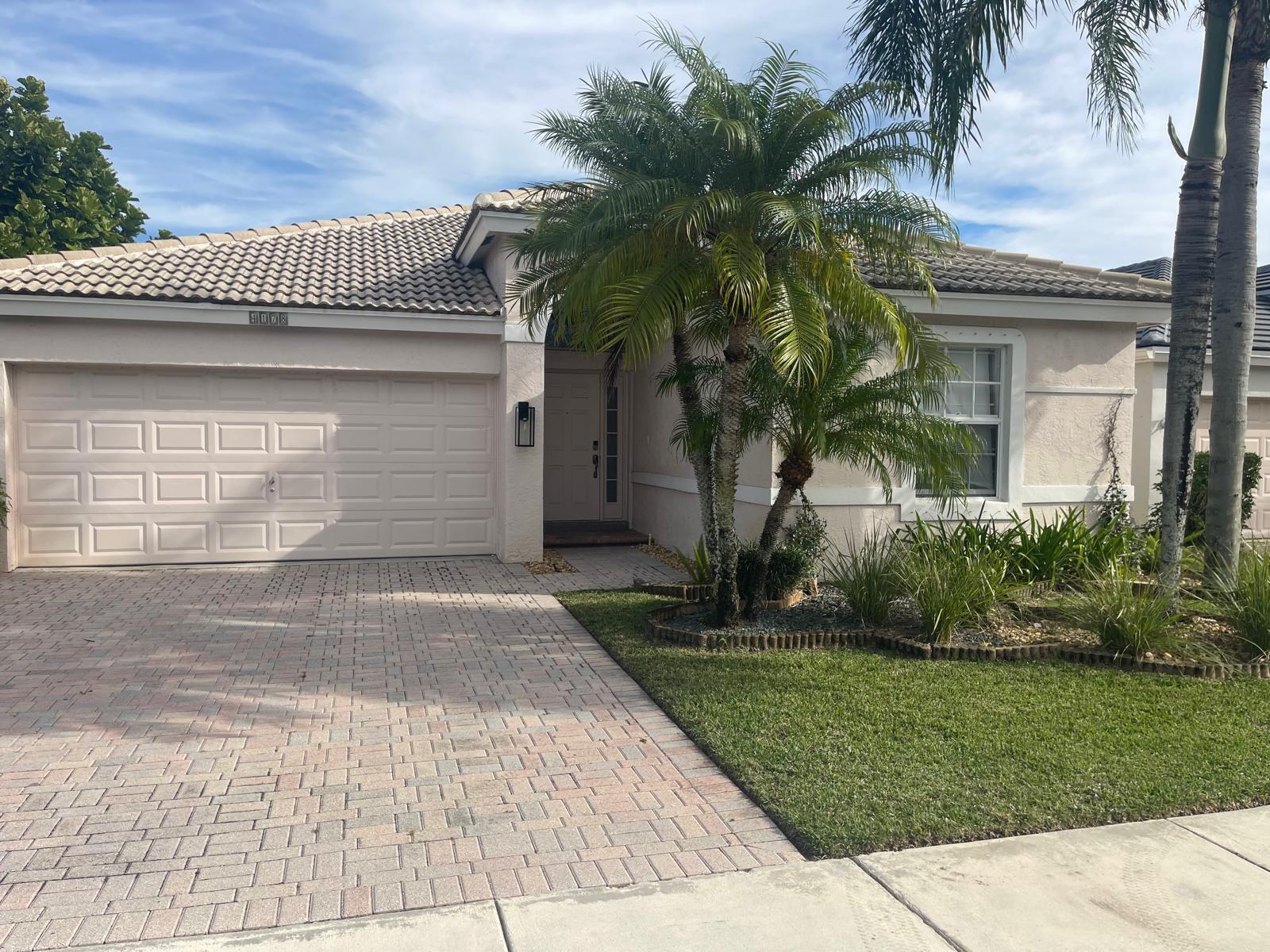 4178 Bluff Harbor Way, Wellington FL 33449 photo 2