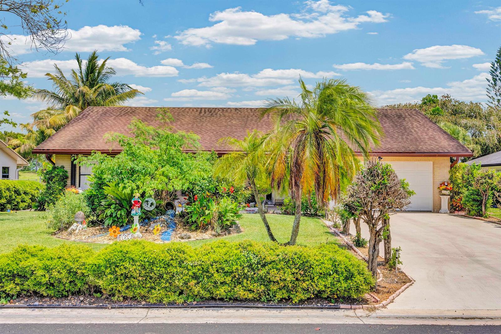 164 Meadowlark Drive, Royal Palm Beach FL 33411 photo 2