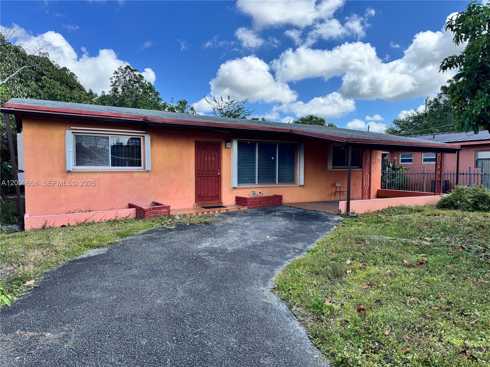 285 NE 165th St, Miami FL 33162 photo 3