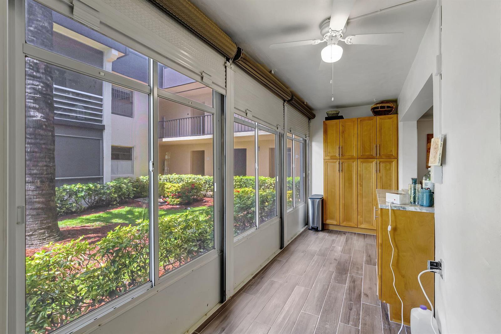 66 Capri B, Delray Beach FL 33484 photo 3