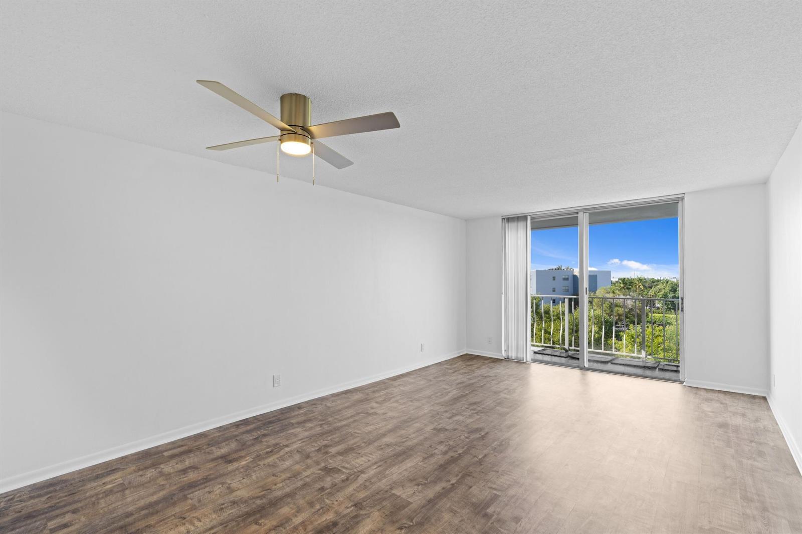 470 Executive Center Drive # 5k, West Palm Beach FL 33401 photo 2