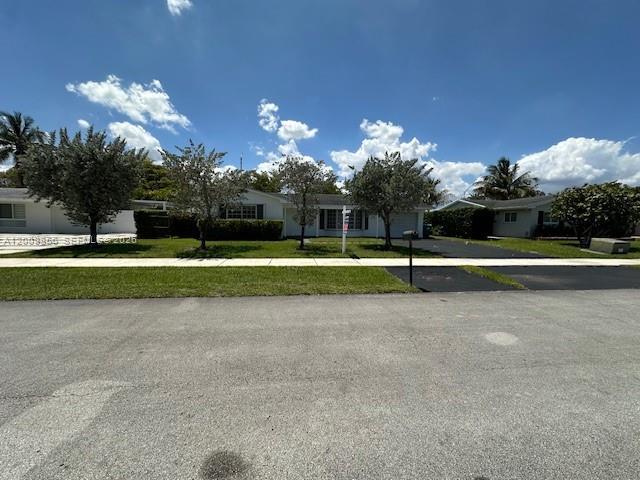 7814 SW 146th Ct, Miami FL 33183