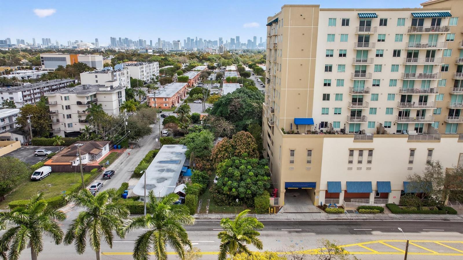 975 SW 37th Avenue, Miami FL 33135 photo 5