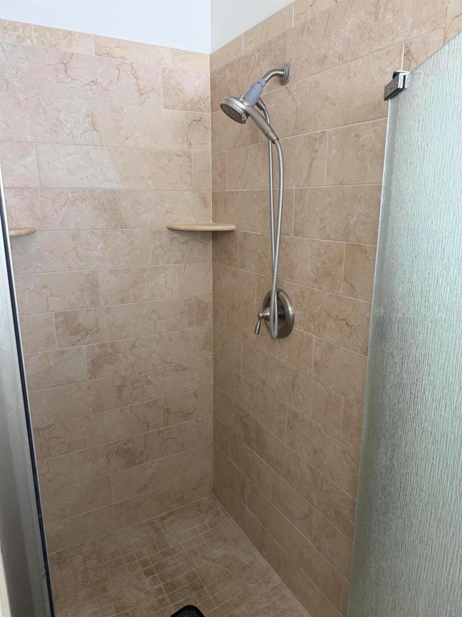 1904 SW 13th Way, Boynton Beach FL 33426 photo 4