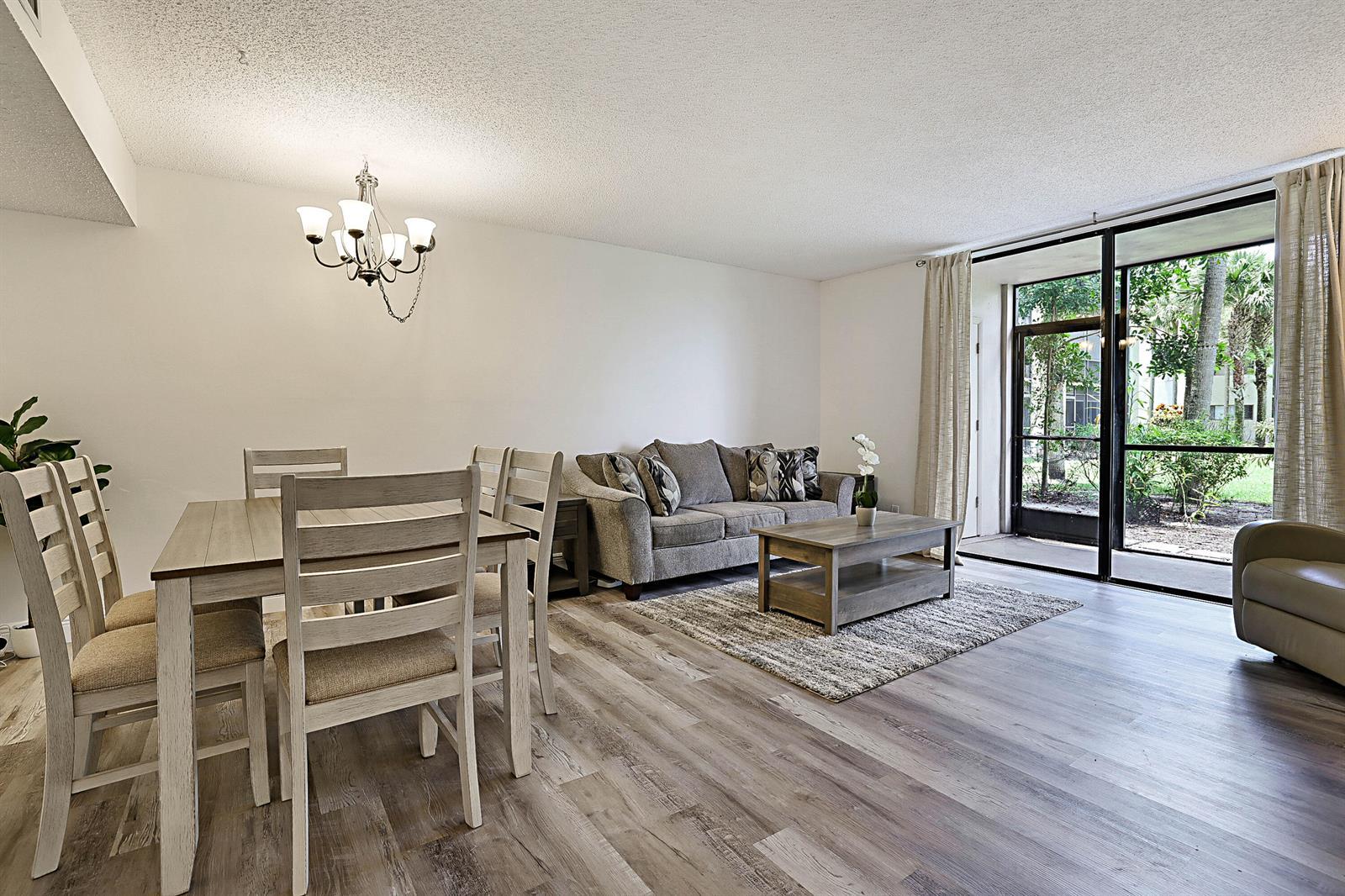 5160 Las Verdes Circle # 117, Delray Beach FL 33484 photo 2