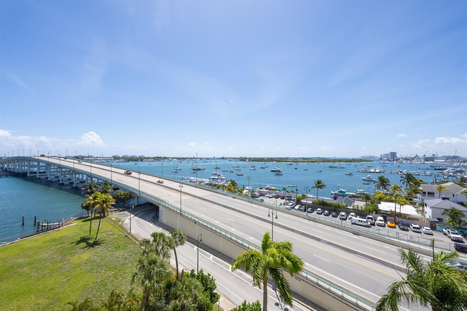 2640 Lake Shore Drive # 1811, Riviera Beach FL 33404 photo 3