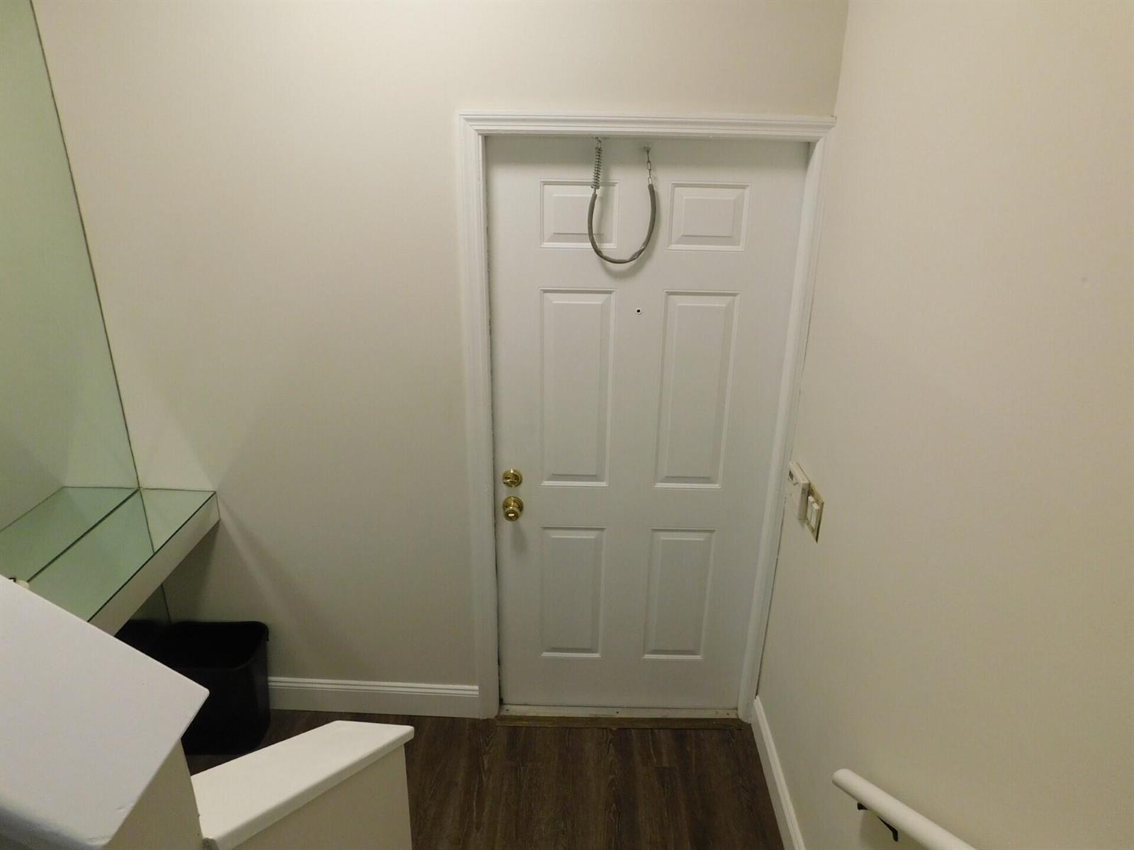 6630 Via Regina, Boca Raton FL 33433 photo 4