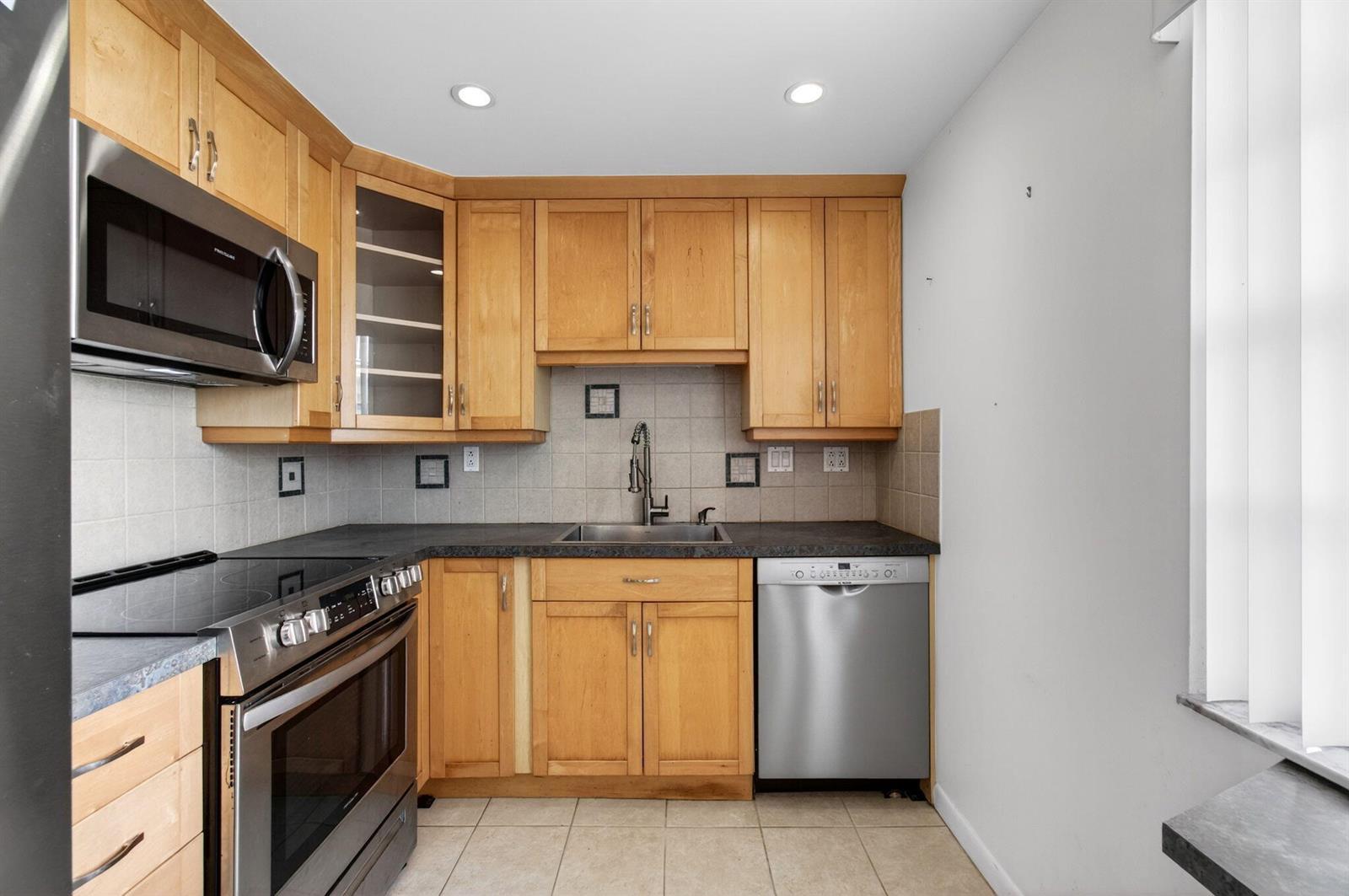 167 Normandy # D, Delray Beach FL 33484 photo 5