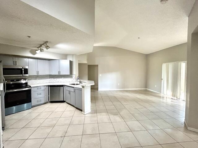 741 N Pine Island Road # 303, Plantation FL 33324 photo 4