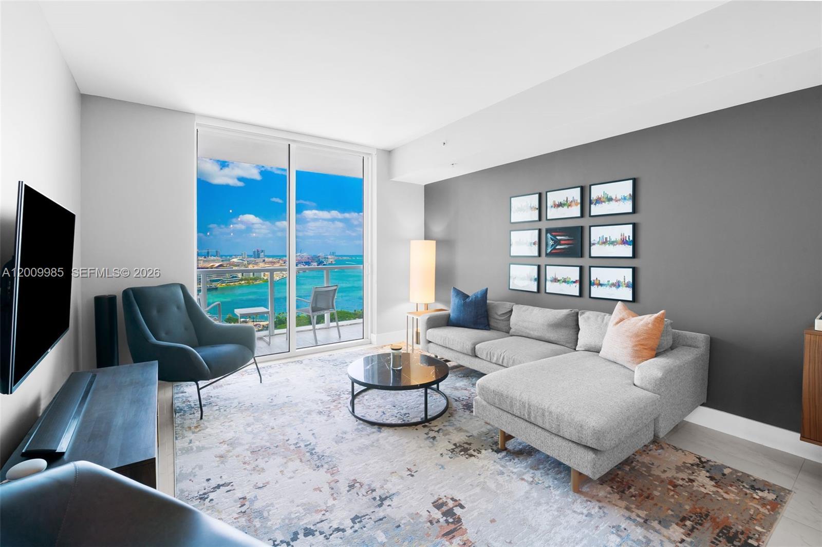 253 NE 2nd St # 2503, Miami FL 33132 photo 3