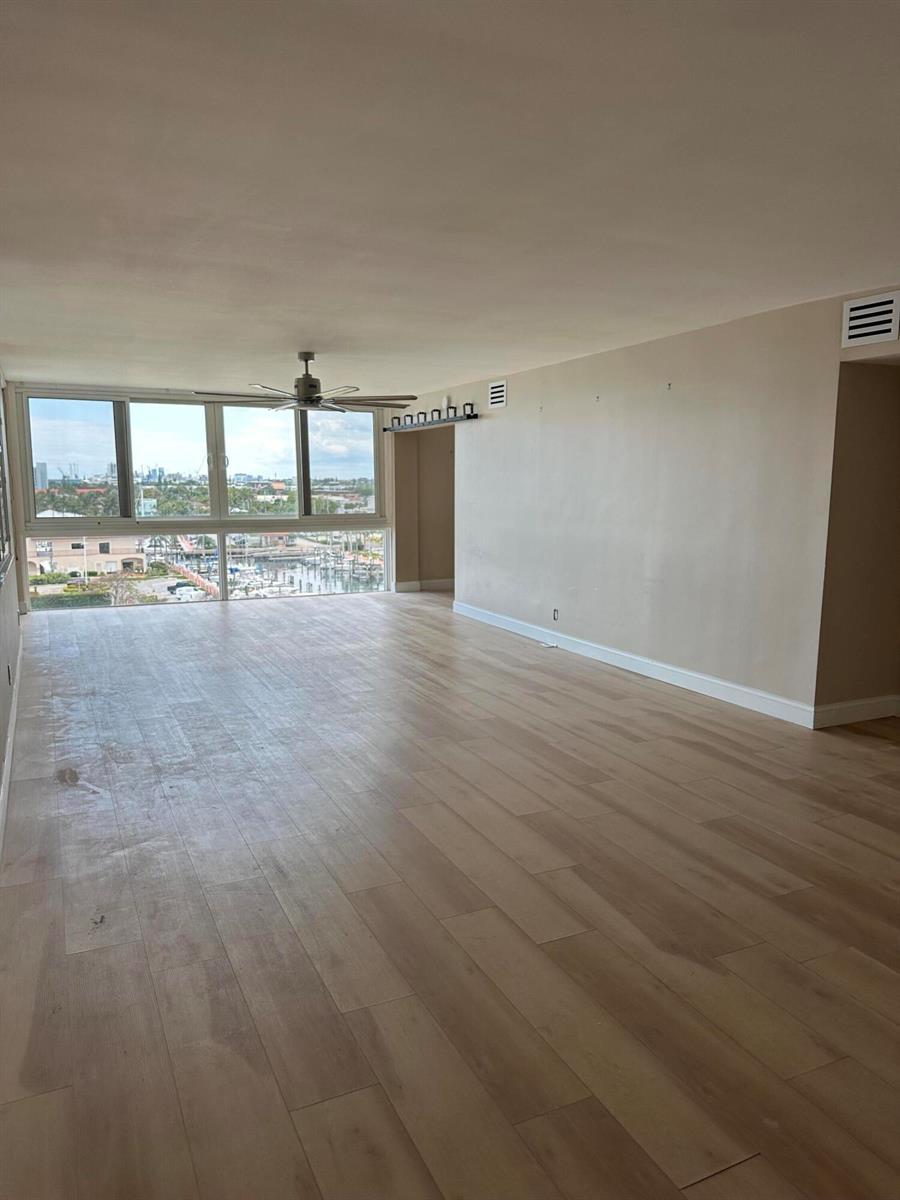 301 Lake Shore Drive # 708, Lake Park FL 33403 photo 2