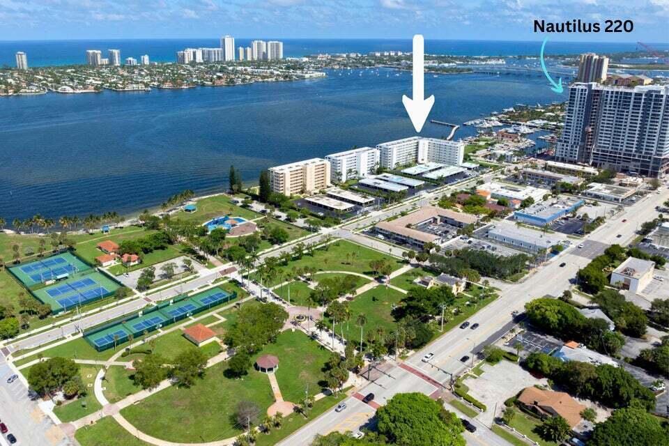301 Lake Shore Drive # 708, Lake Park FL 33403