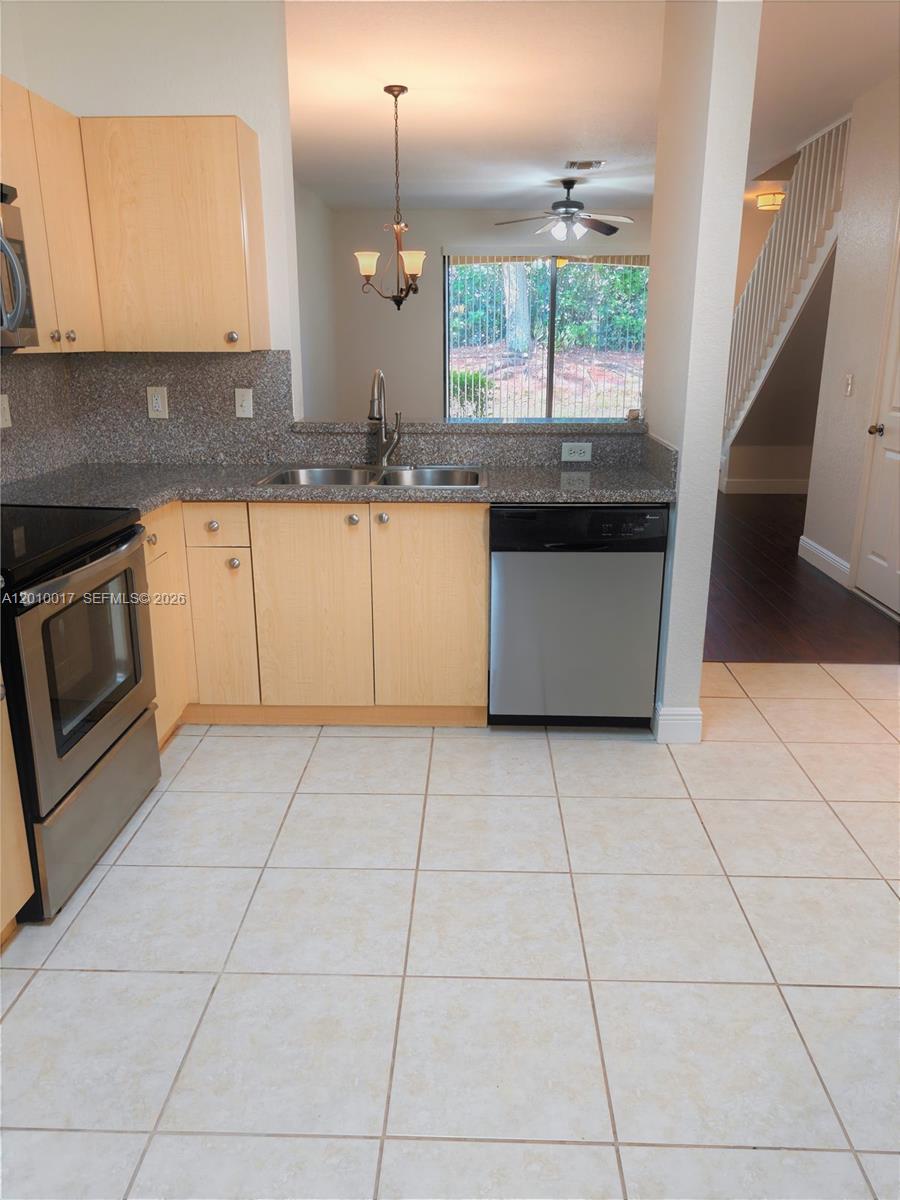 4126 Forest Dr # 0, Weston FL 33332 photo 3