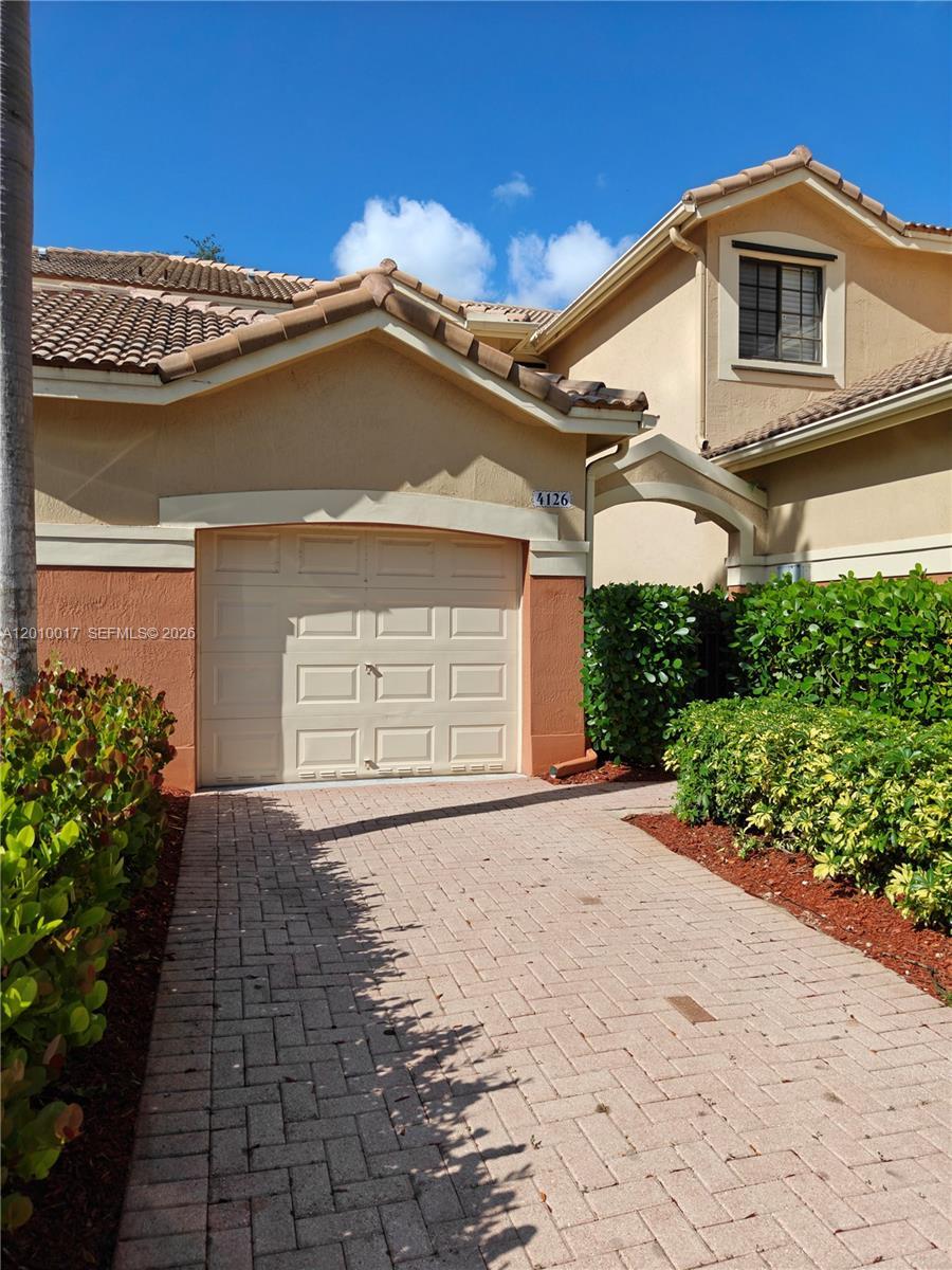 4126 Forest Dr # 0, Weston FL 33332