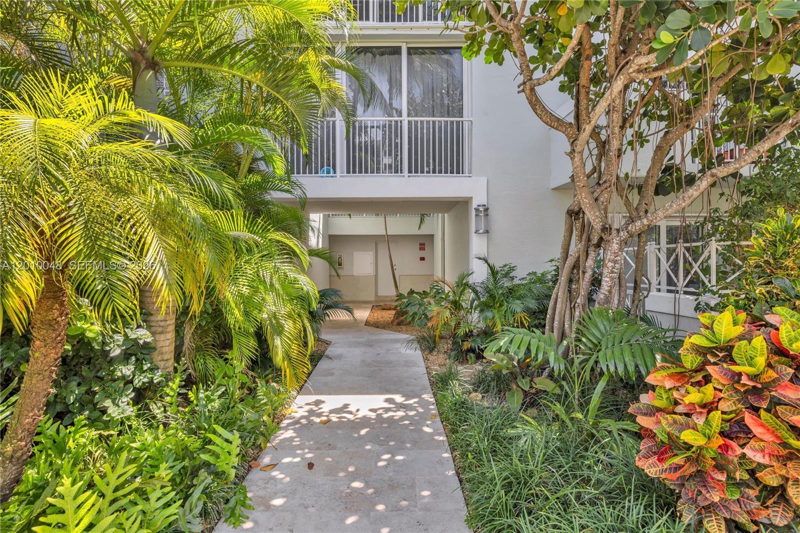 300 Sunrise Dr # 1B, Key Biscayne FL 33149 photo 3