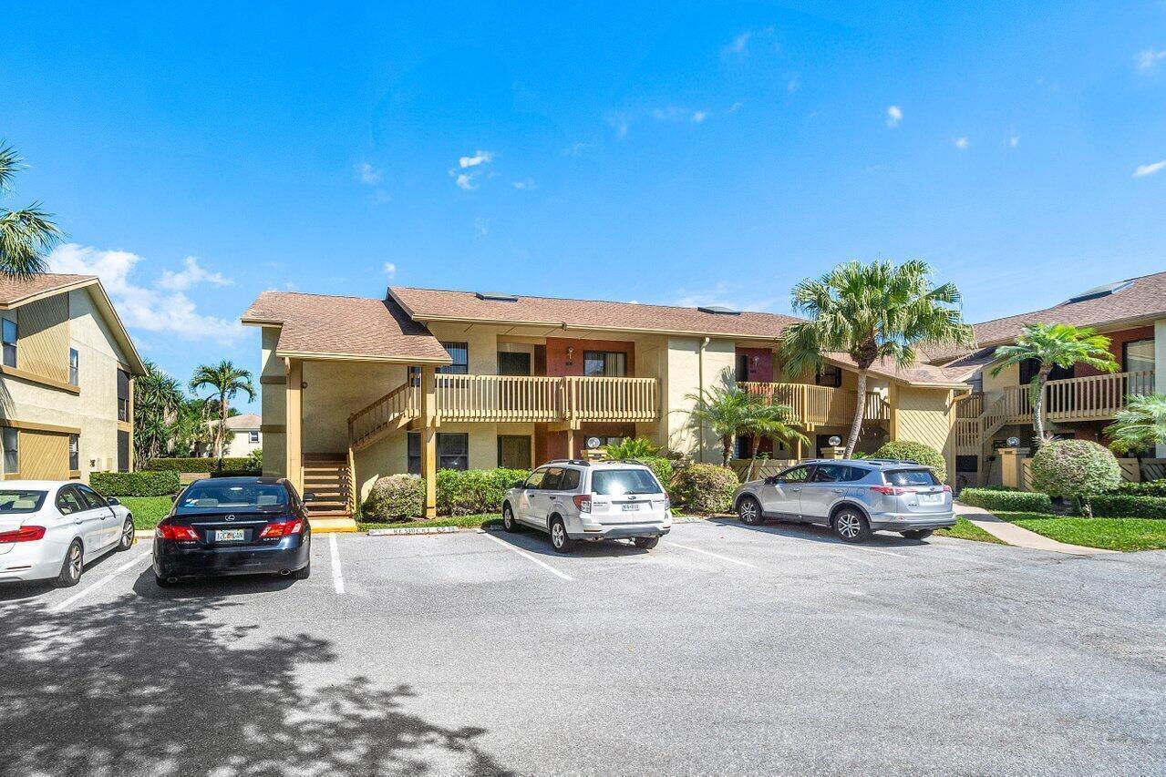 13135 Chadwick Court # 12, Wellington FL 33414 photo 2