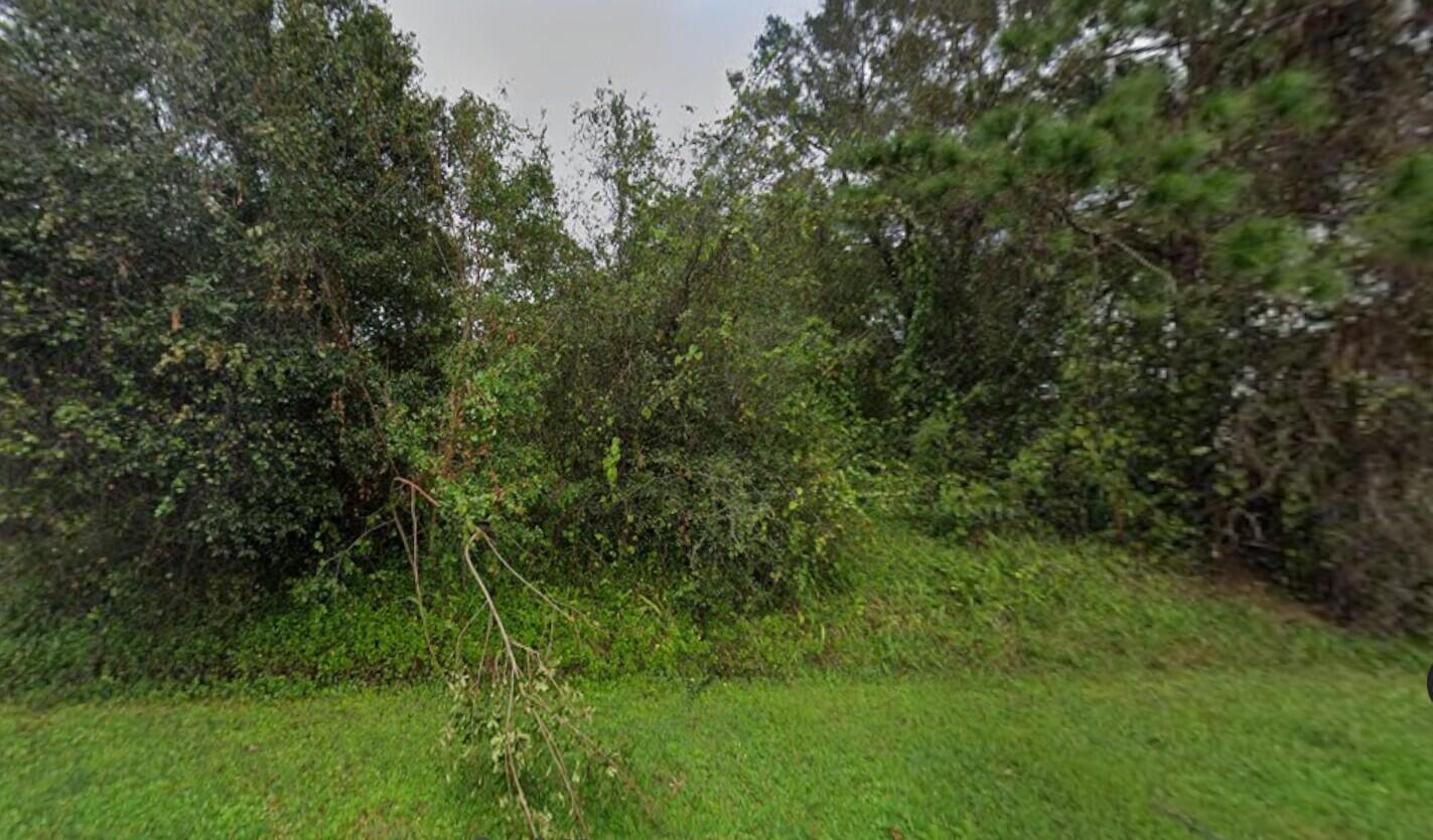 7204 Pensacola Road, Fort Pierce FL 34951